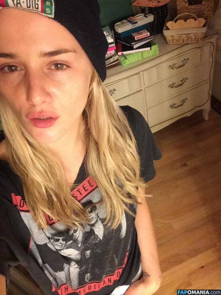 Addison Timlin Naakt Gelekte foto #54