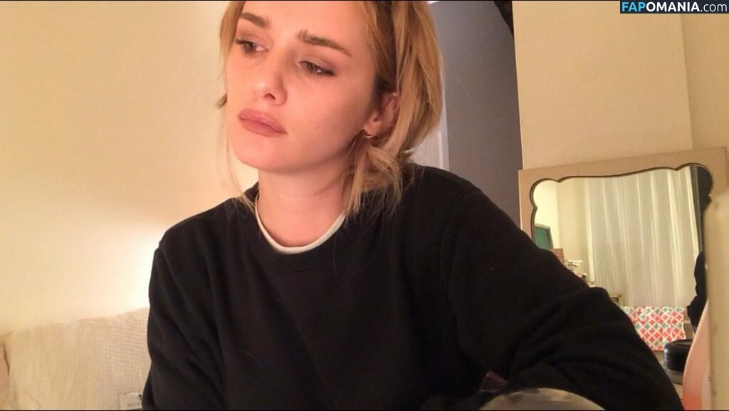 Addison Timlin Naakt Gelekte foto #55