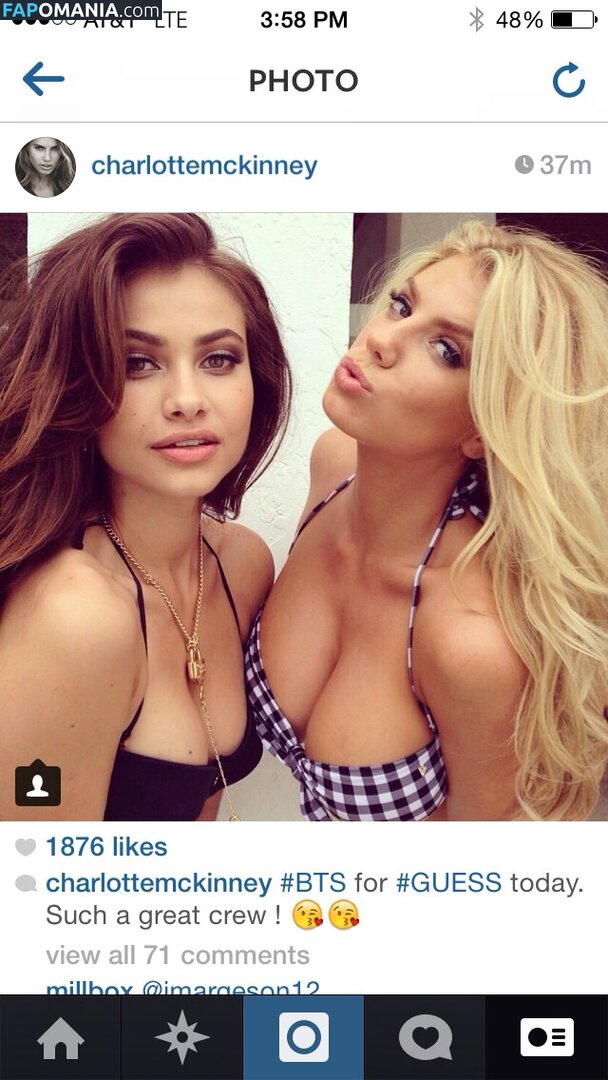 Alyssa Arce Naakt Gelekte foto #45