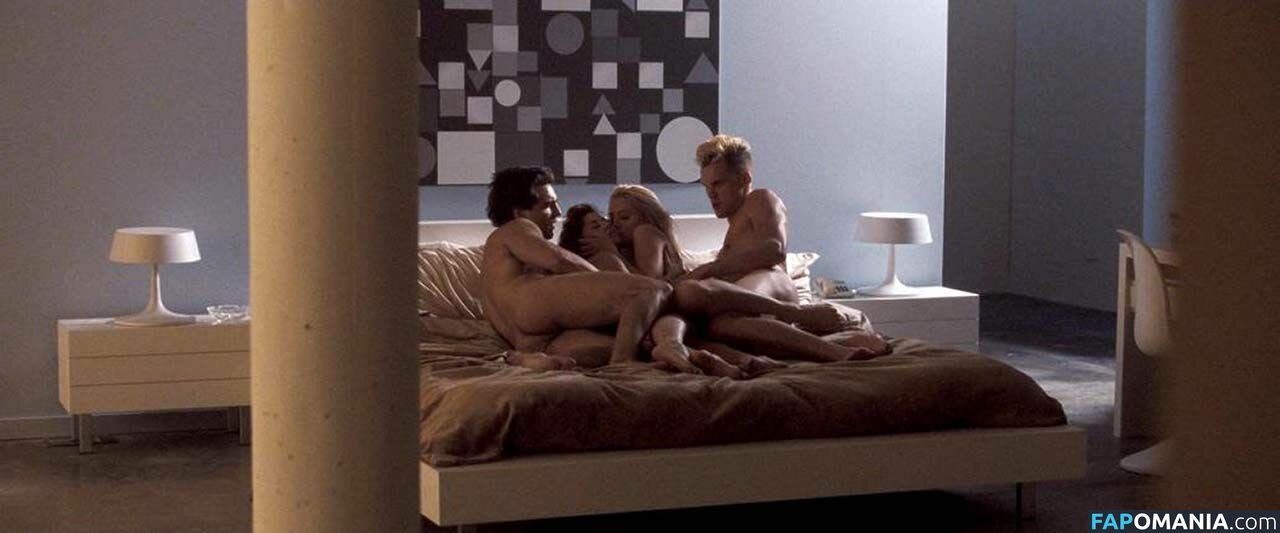 Amber Heard Naakt Gelekte foto #37