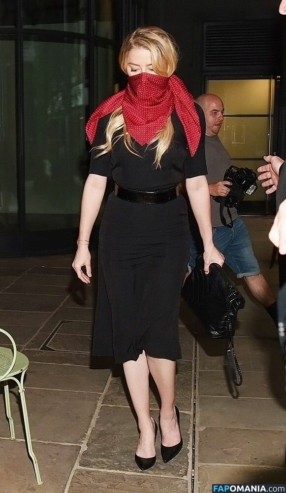 Amber Heard Naakt Gelekte foto #59