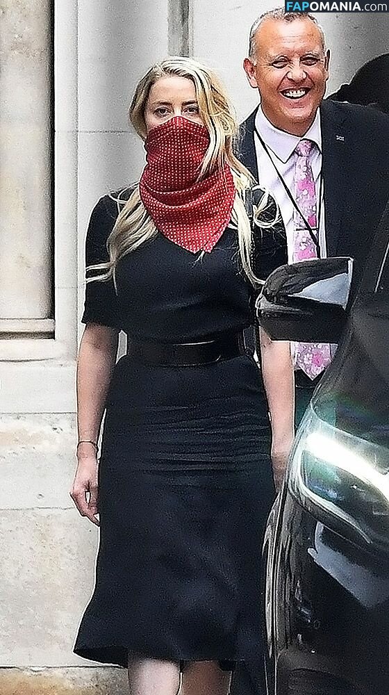Amber Heard Naakt Gelekte foto #61
