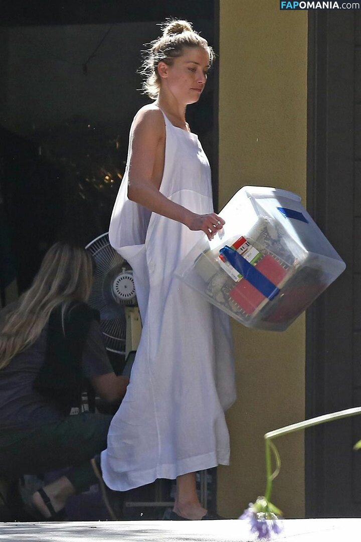 Amber Heard Naakt Gelekte foto #91