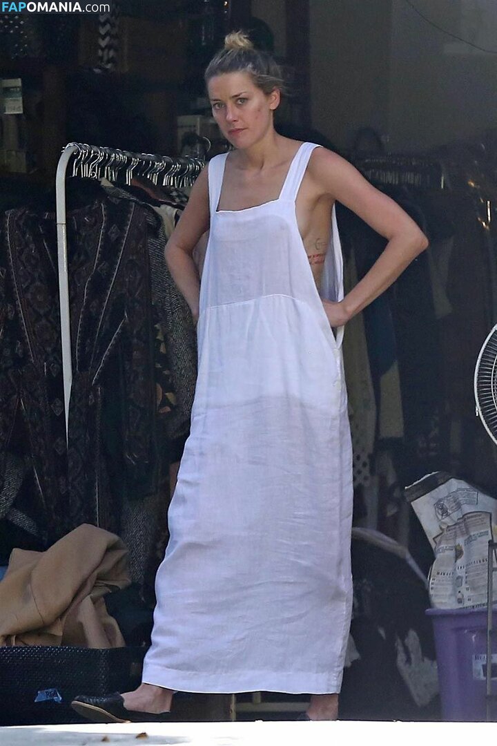 Amber Heard Naakt Gelekte foto #103