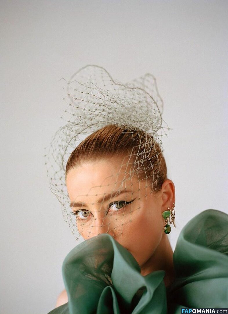 Amber Heard Naakt Gelekte foto #140
