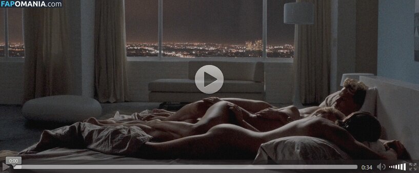 Amber Heard Naakt Gelekte foto #350