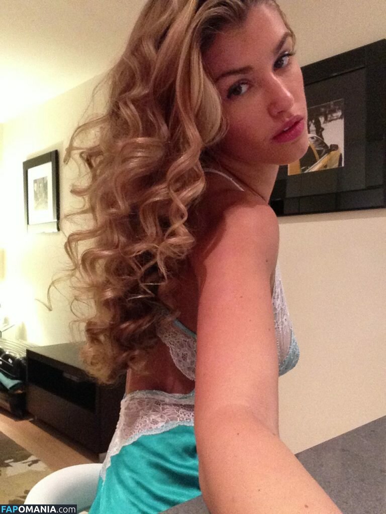 Amy Willerton Naakt Gelekte foto #56