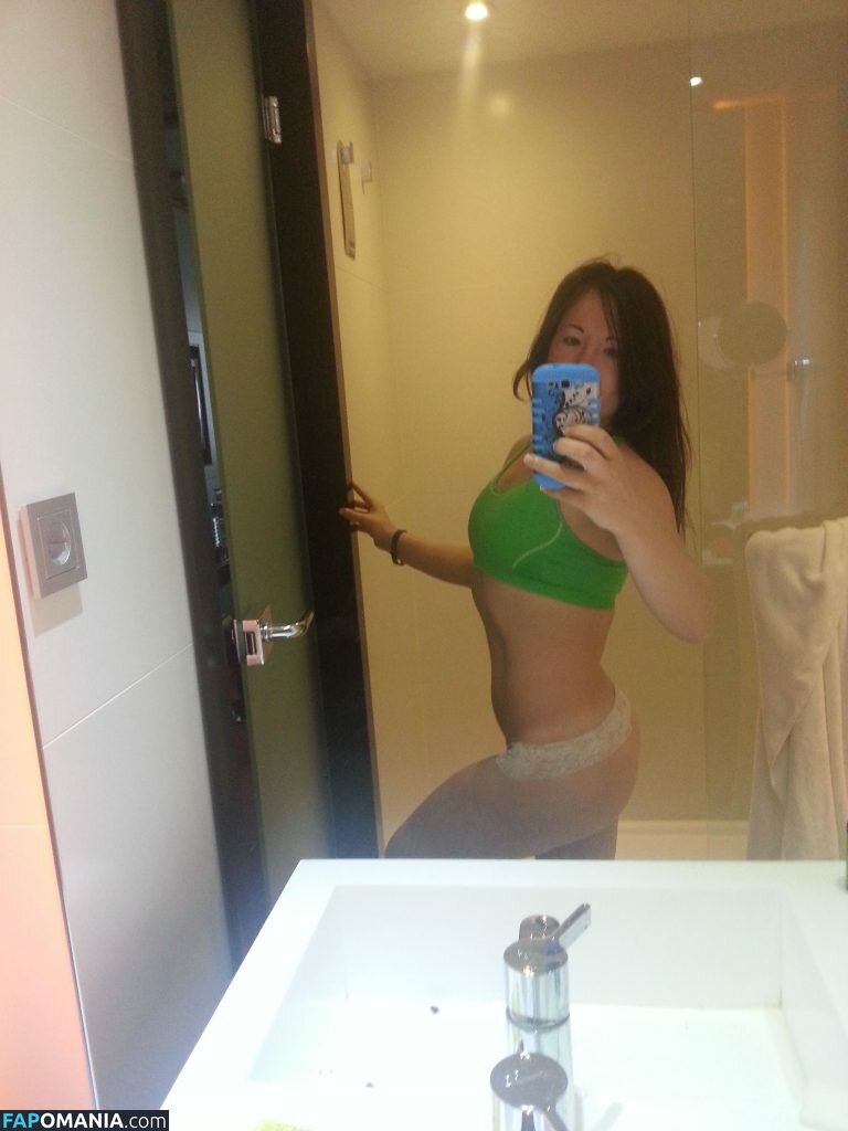 Angela Magana Naakt Gelekte foto #4