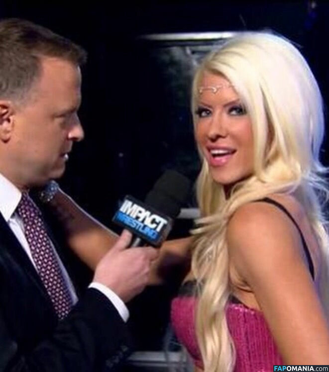 Angelina Love Naakt Gelekte foto #113