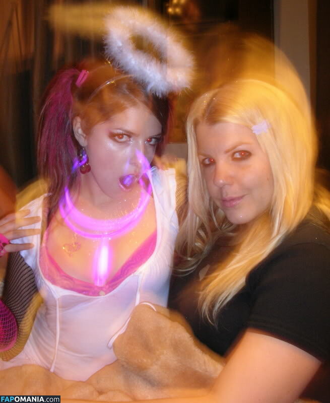 Anna Kendrick Naakt Gelekte foto #56