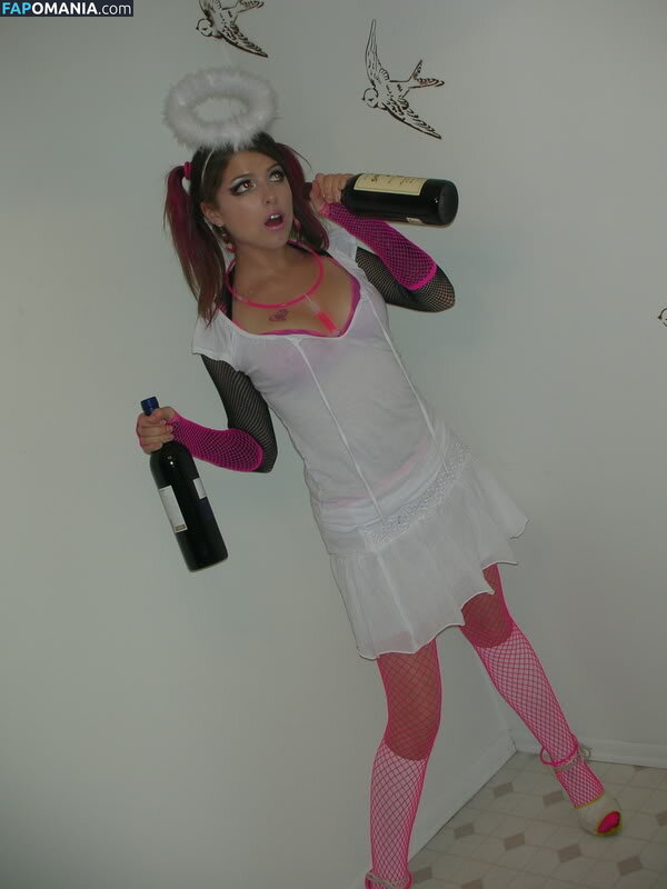 Anna Kendrick Naakt Gelekte foto #61