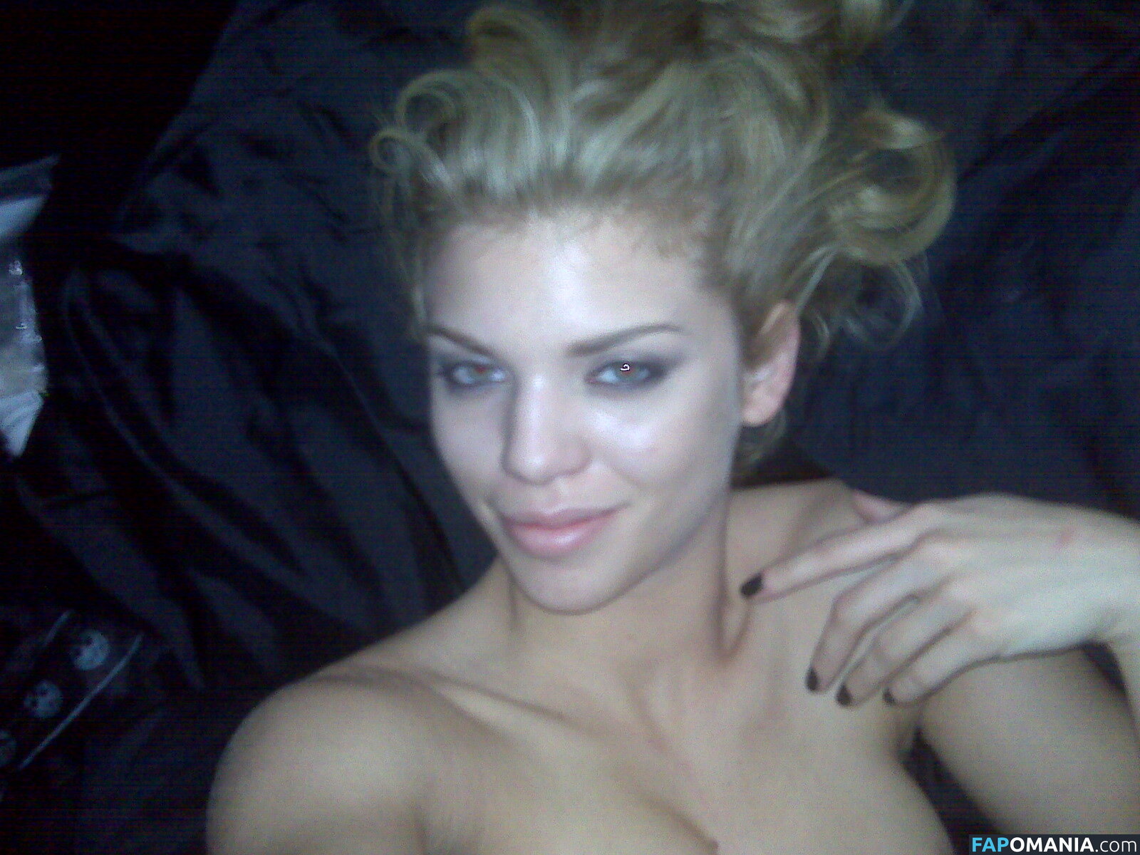 AnnaLynne McCord Naakt Gelekte foto #36