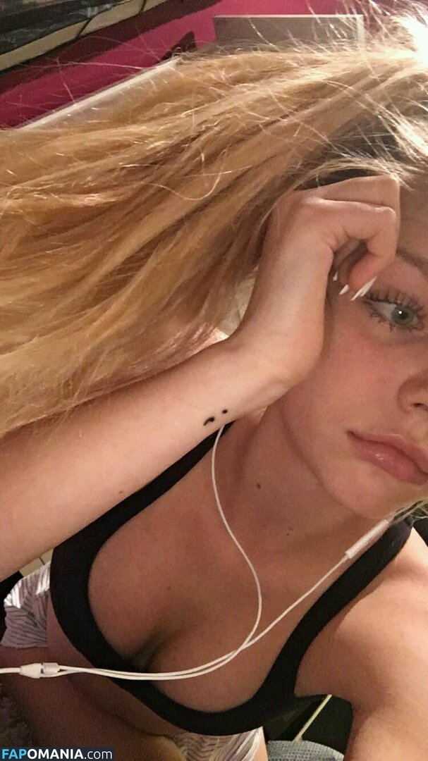 Annika Boron Naakt Gelekte foto #40