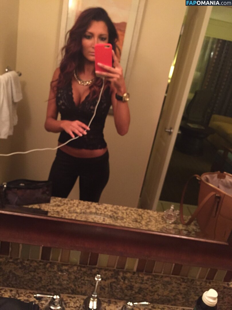 Ashley Hannawacker Naakt Gelekte foto #2