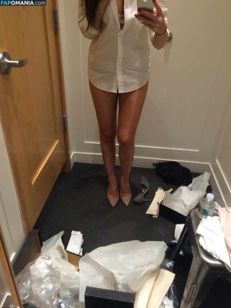 Ashley Mulheron Naakt Gelekte foto #53