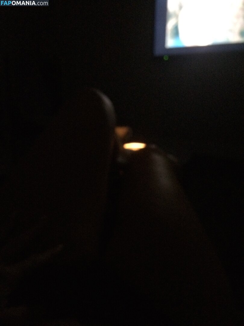 Ashley Mulheron Naakt Gelekte foto #155