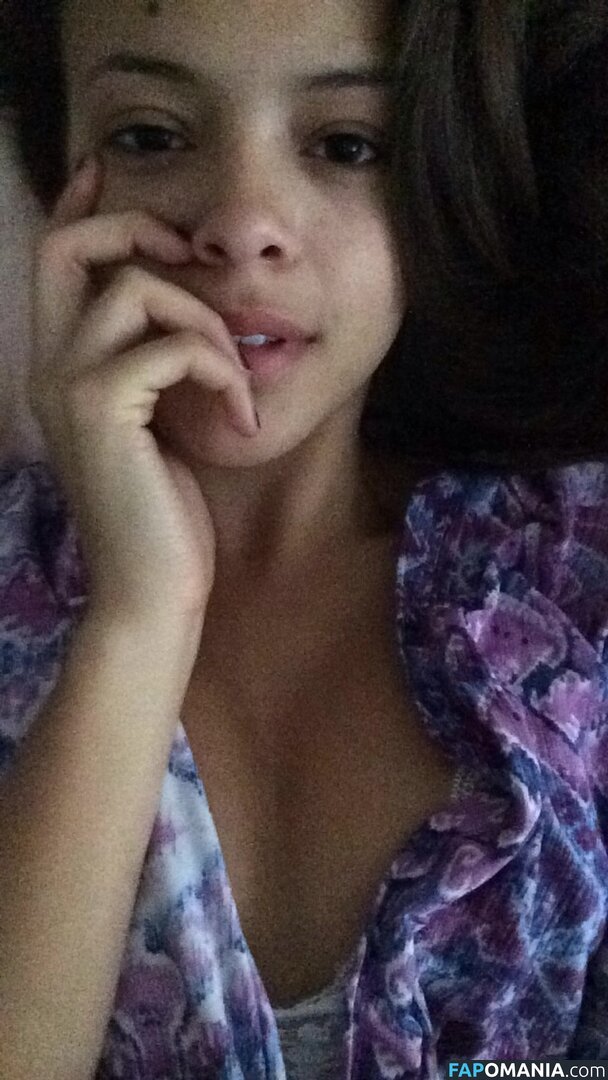 Aubrey Cleland Naakt Gelekte foto #37
