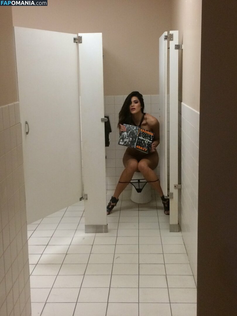 Audra Mari Naakt Gelekte foto #5