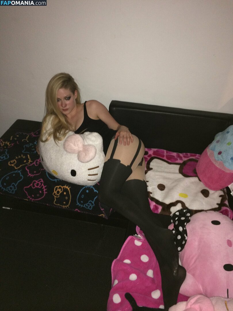Avril Lavigne Naakt Gelekte foto #8