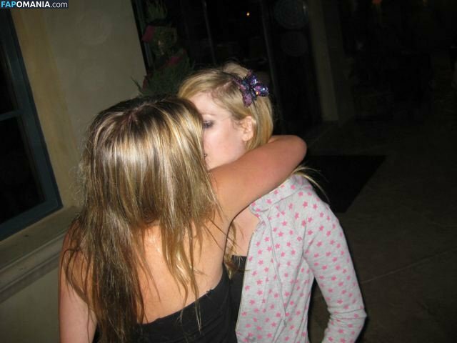 Avril Lavigne Naakt Gelekte foto #29