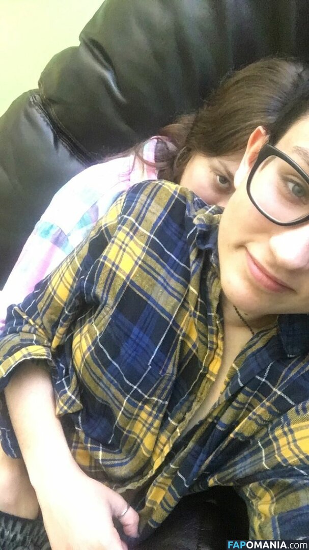 Bex Taylor Klaus Naakt Gelekte foto #2