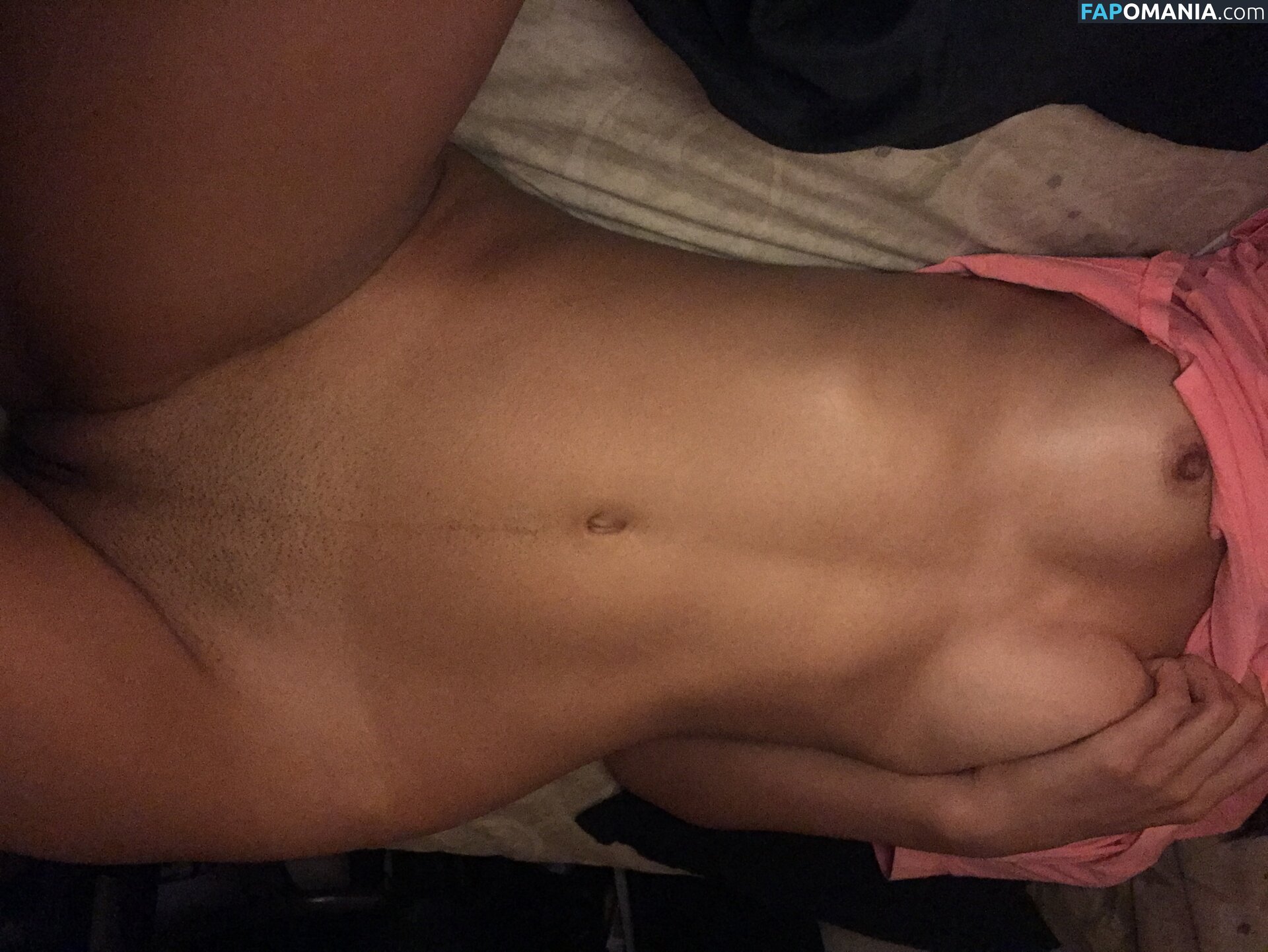 Bianca Mead Naakt Gelekte foto #18