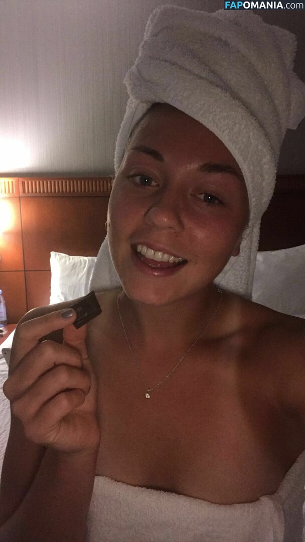 Carina Witthoeft Naakt Gelekte foto #33