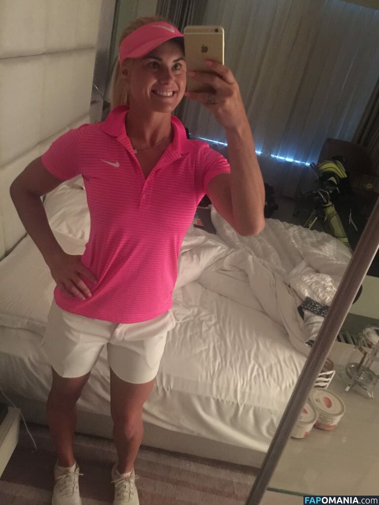 Carly Booth Naakt Gelekte foto #81