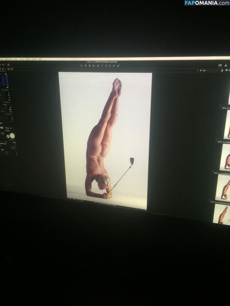 Carly Booth Naakt Gelekte foto #93