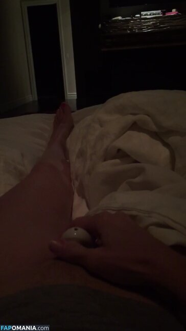 Catherine Bell Naakt Gelekte foto #7