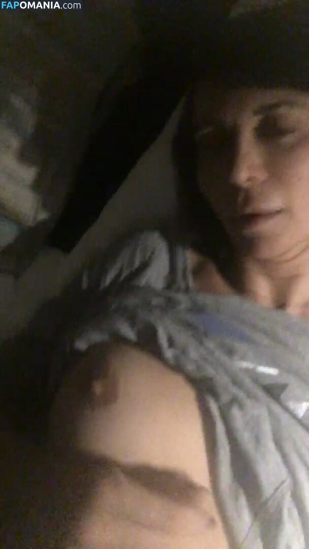 Catherine Bell Naakt Gelekte foto #23