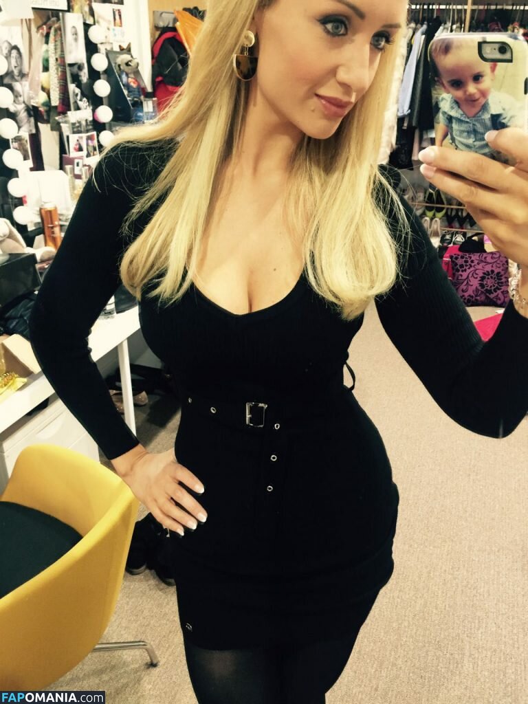 Catherine Tyldesley Naakt Gelekte foto #58