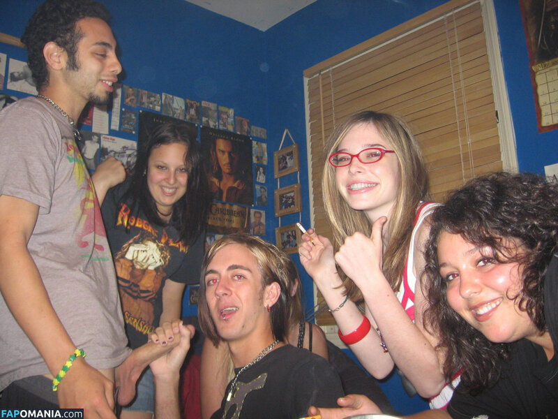 Chloe Dykstra Naakt Gelekte foto #42