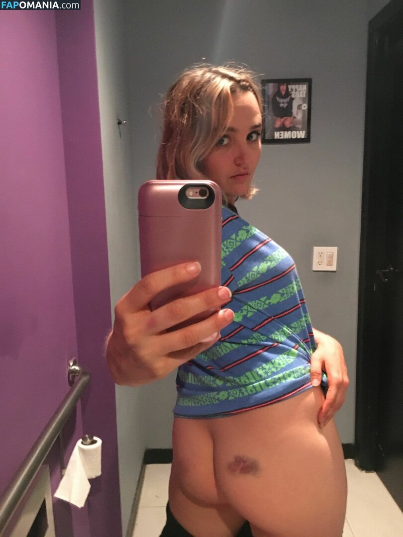 Chloe Fineman Naakt Gelekte foto #30