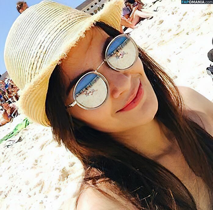 Cut Tari Naakt Gelekte foto #68