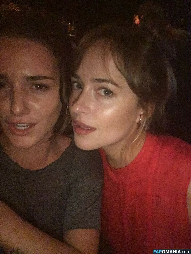 Dakota Johnson Naakt Gelekte foto #5