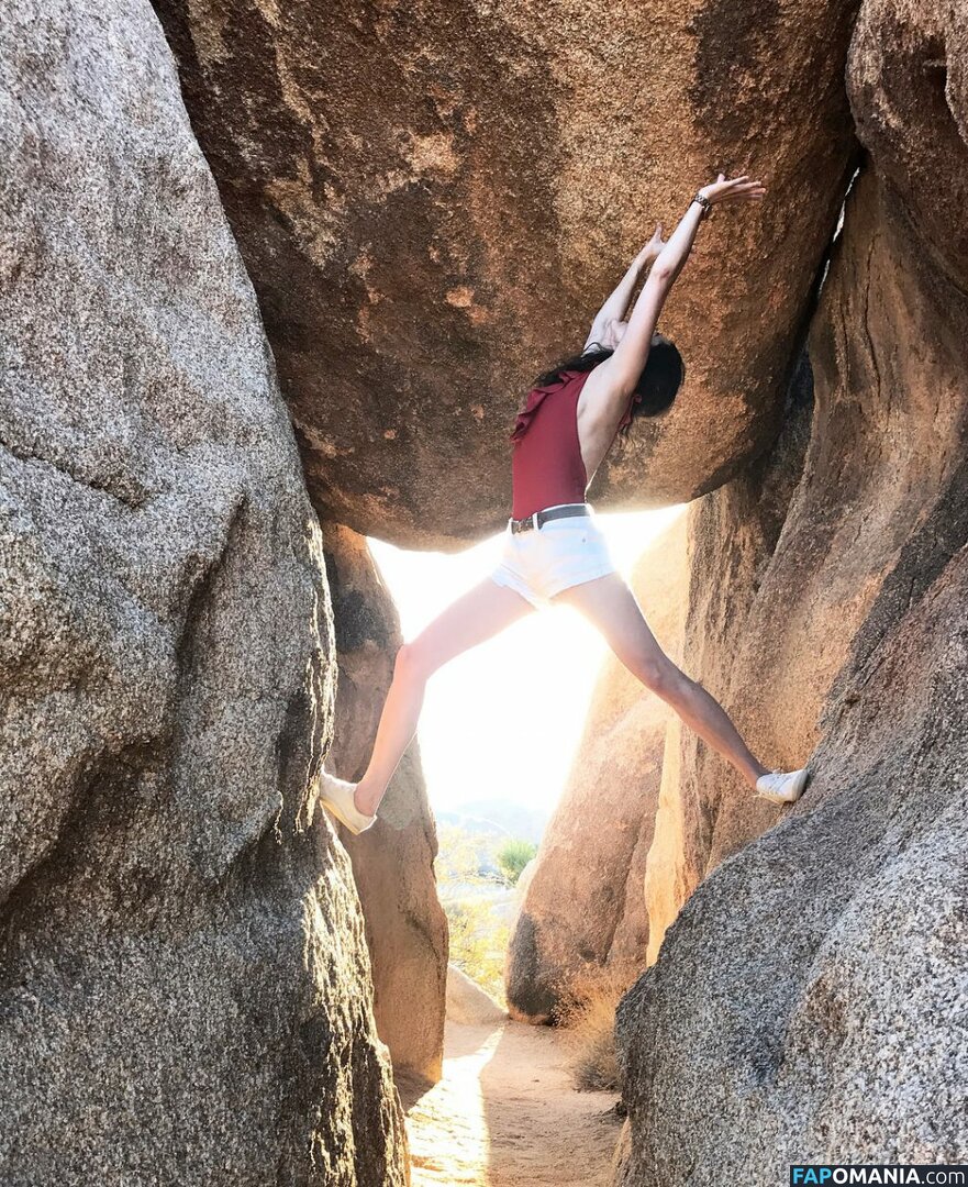 Dana Workman Naakt Gelekte foto #17