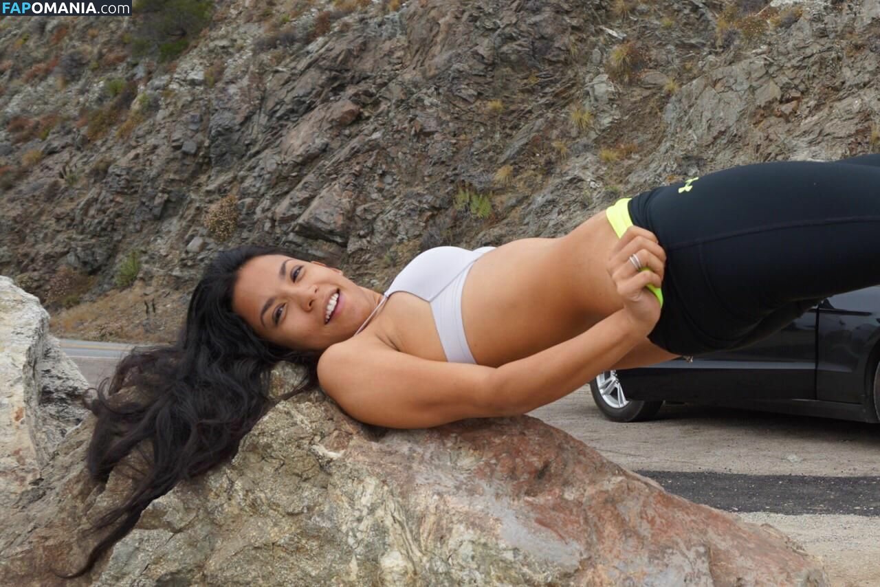 Danay Garcia Naakt Gelekte foto #15