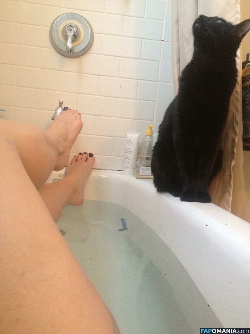 Danielle Colby Naakt Gelekte foto #23