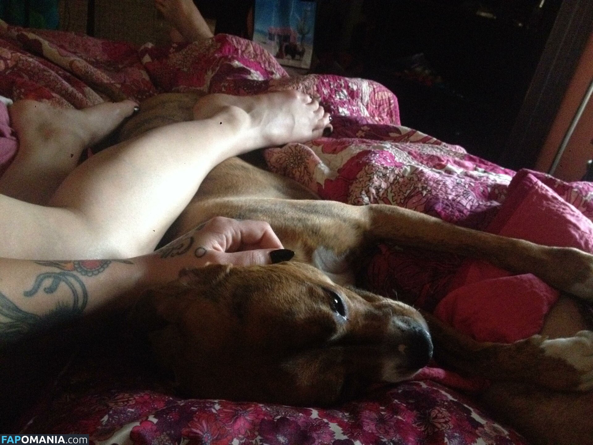 Danielle Colby Naakt Gelekte foto #33