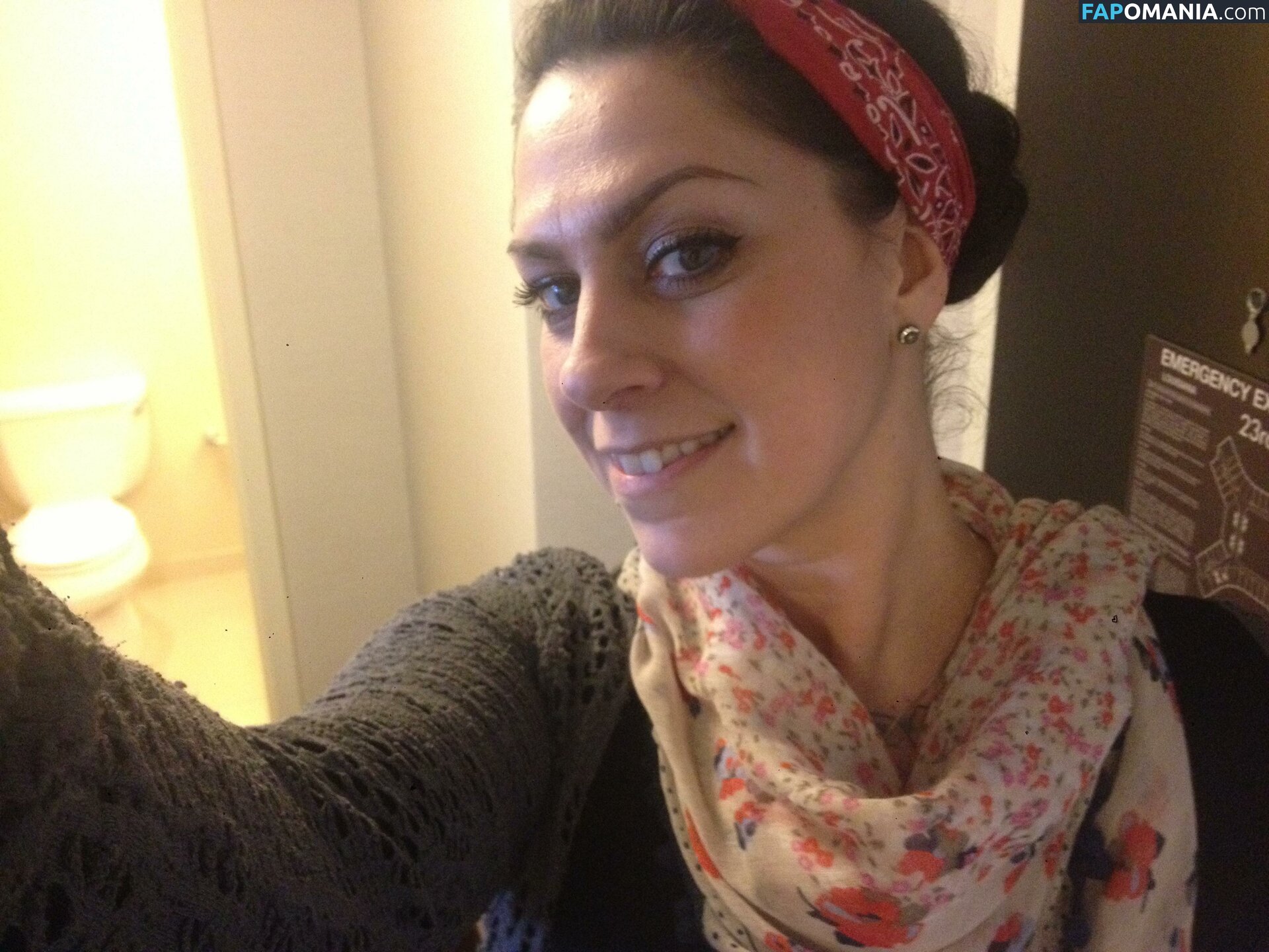 Danielle Colby Naakt Gelekte foto #63