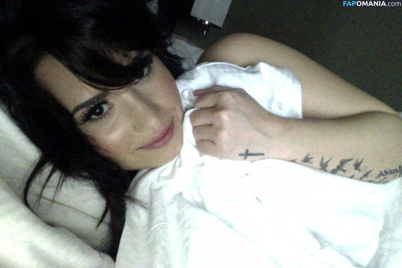 Demi Lovato Naakt Gelekte foto #2