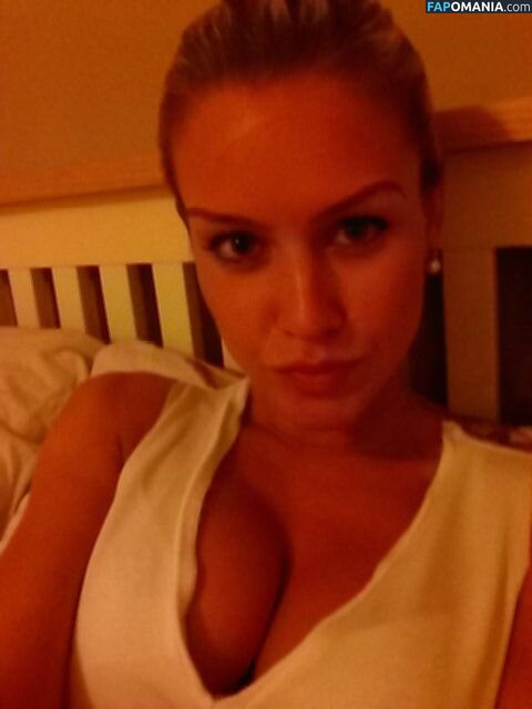 Eilidh Scott Naakt Gelekte foto #14