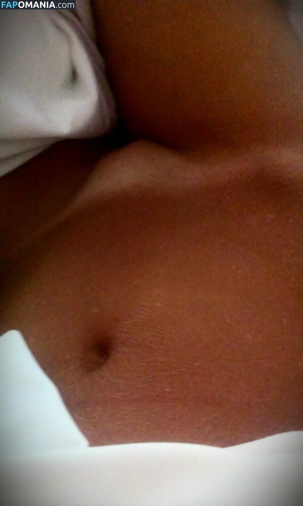 Eilidh Scott Naakt Gelekte foto #128