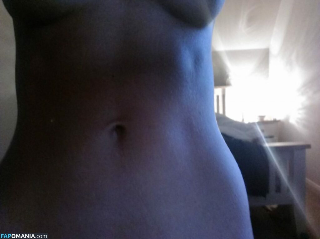 Eilidh Scott Naakt Gelekte foto #139