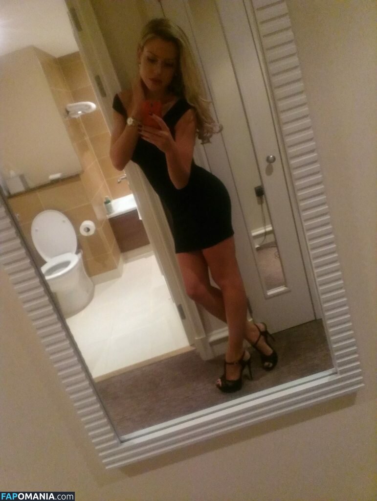 Eilidh Scott Naakt Gelekte foto #144