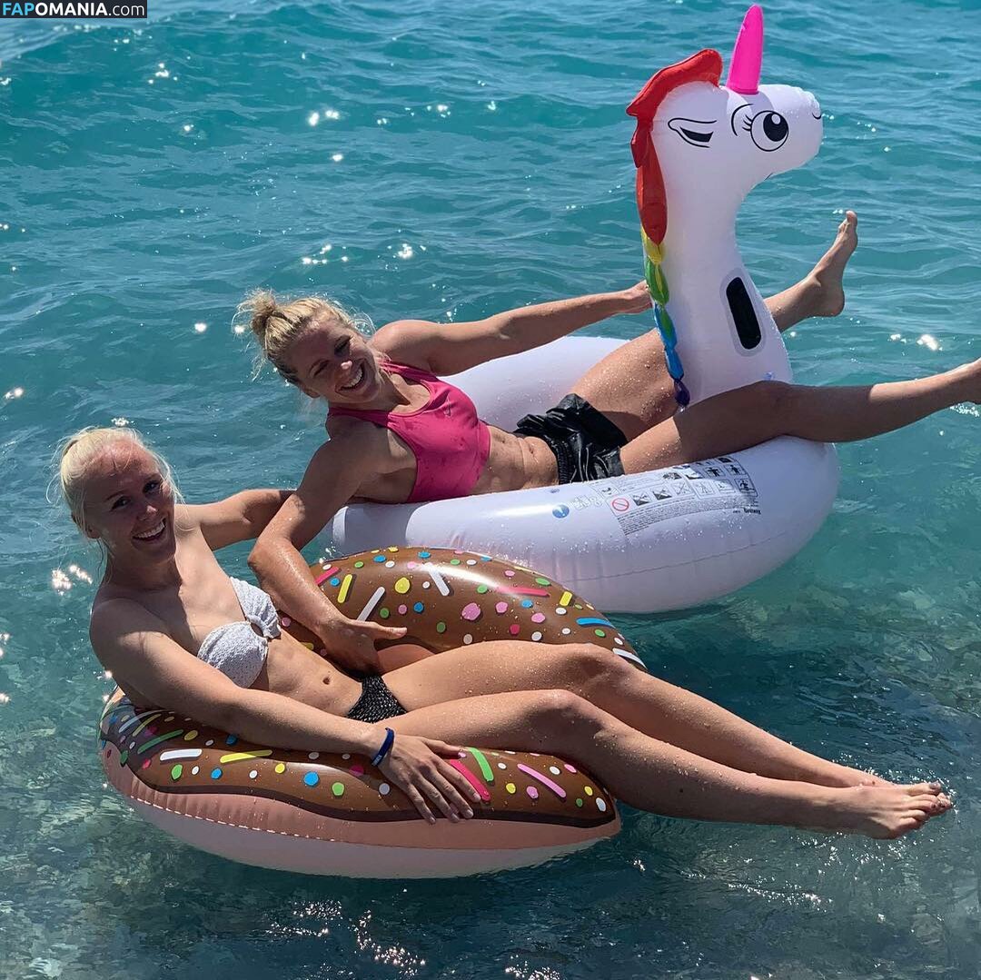 Elise Thorsnes Naakt Gelekte foto #17