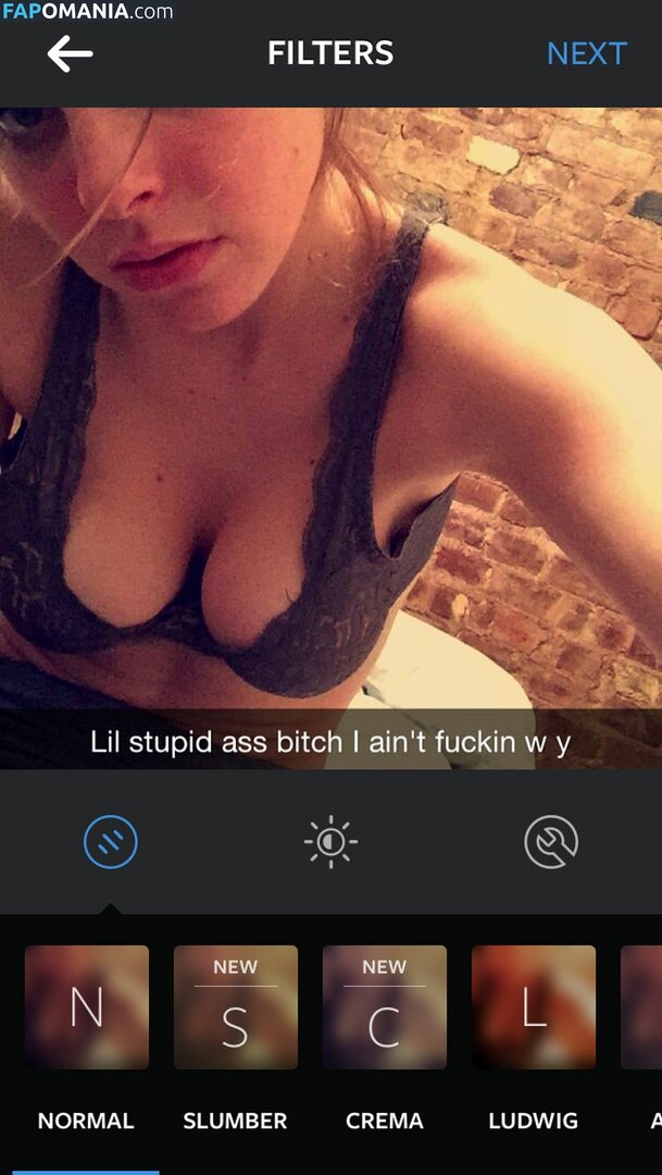 Elizabeth Turner Naakt Gelekte foto #74