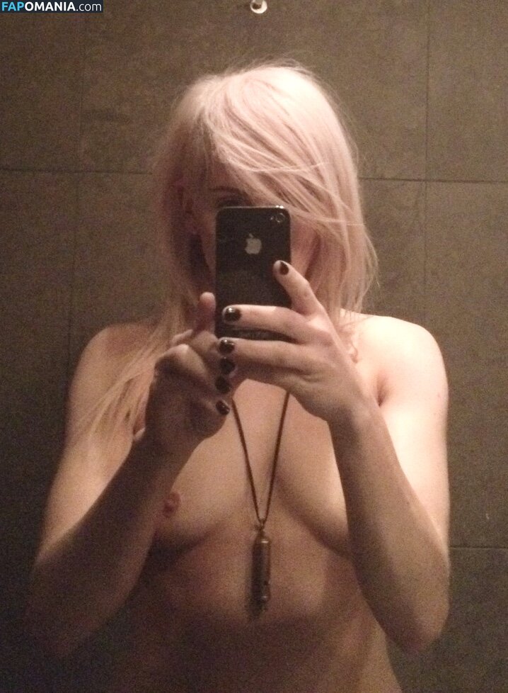Ellie Goulding Naakt Gelekte foto #39