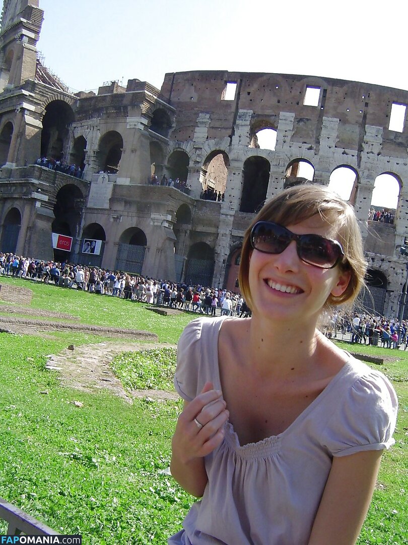 Elodie Varlet Naakt Gelekte foto #6